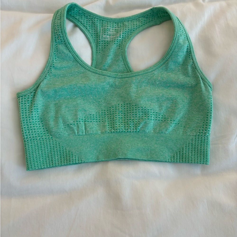 Seamless Green Sports Bra